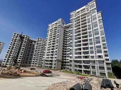 南寧一小區(qū)交房難，開(kāi)發(fā)商推諉新政策遭部門(mén)駁斥